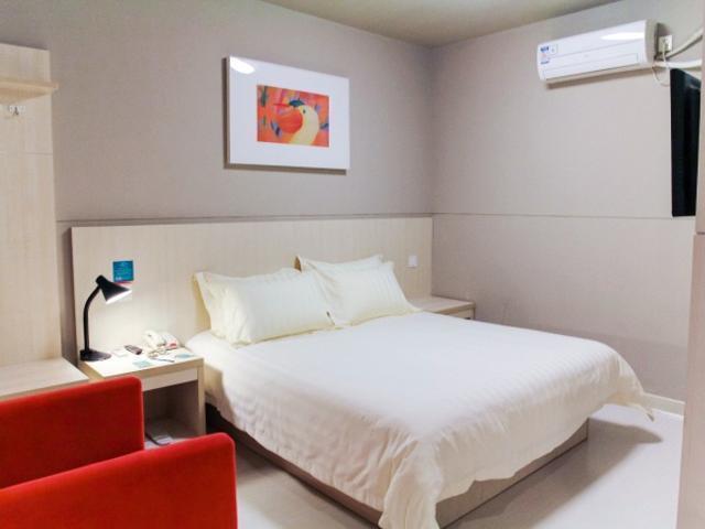 Jingjiang Inn Shanghai Minsheng Road Экстерьер фото