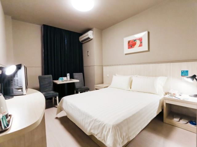 Jingjiang Inn Shanghai Minsheng Road Экстерьер фото