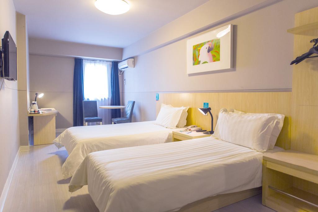 Jingjiang Inn Shanghai Minsheng Road Экстерьер фото